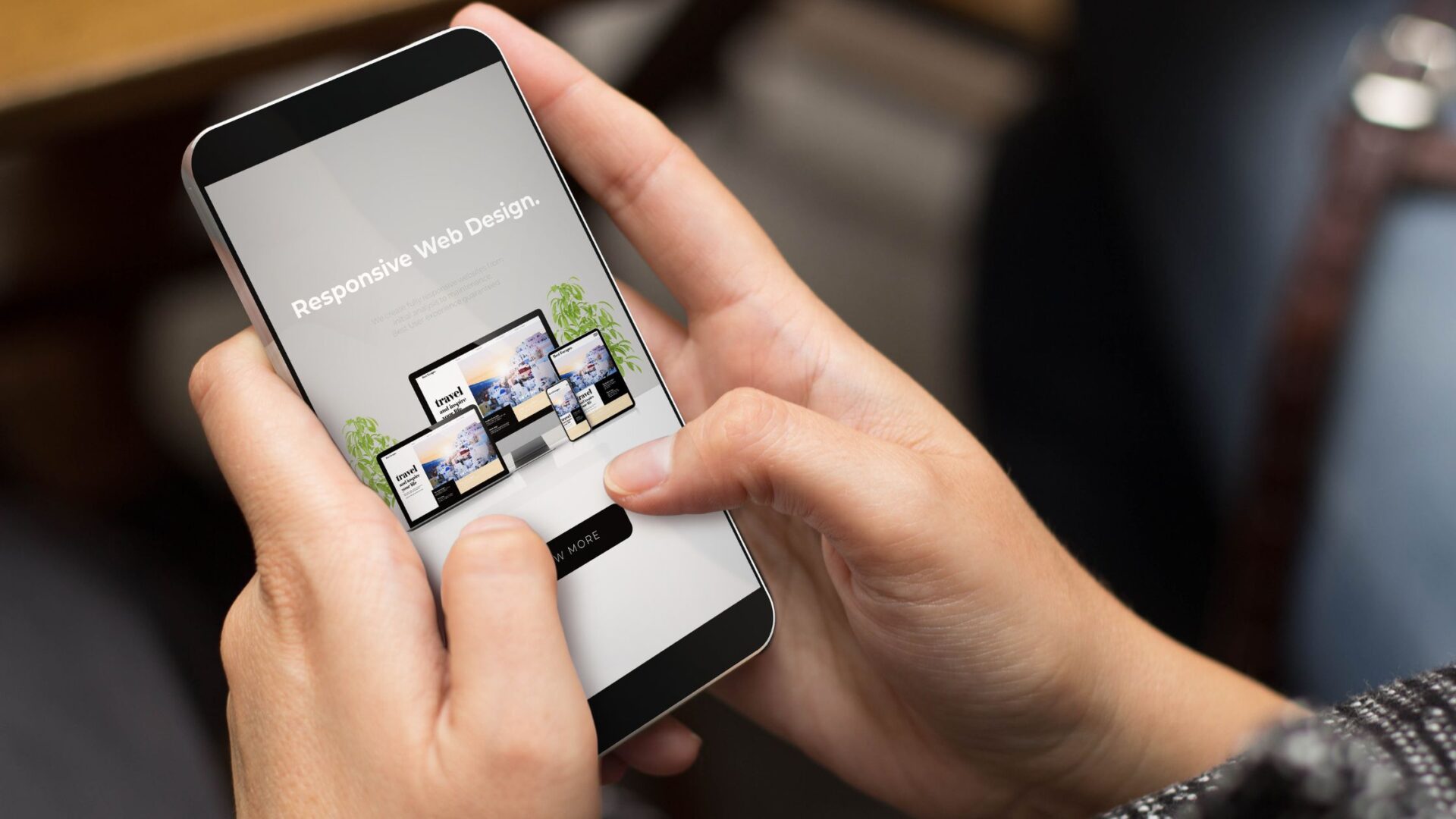 Food Truck Marketing: 5 Ways to Grow Your Mobile Food Truck Photo showing a responsive website, a key piece to food truck marketing.